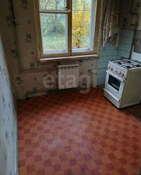 2-к квартира, вторичка, 46м2, 1/5 этаж