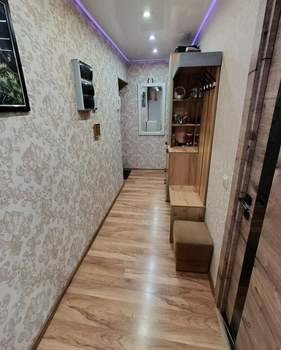 2-к квартира, вторичка, 44м2, 5/5 этаж