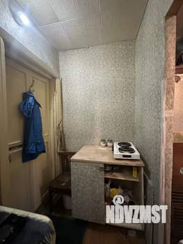Студия квартира, вторичка, 11м2, 1/5 этаж