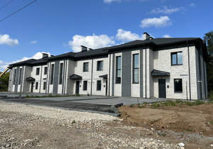 4-к квартира, вторичка, 164м2, 2/2 этаж