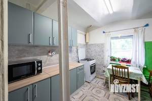 4-к квартира, вторичка, 68м2, 1/2 этаж