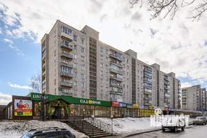 3-к квартира, вторичка, 58м2, 8/9 этаж