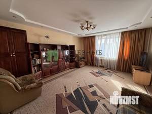 2-к квартира, вторичка, 60м2, 8/10 этаж
