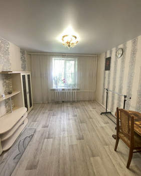 2-к квартира, вторичка, 42м2, 2/2 этаж