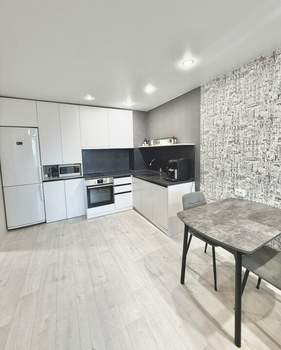 2-к квартира, вторичка, 40м2, 9/17 этаж