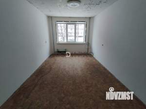 3-к квартира, вторичка, 63м2, 1/9 этаж