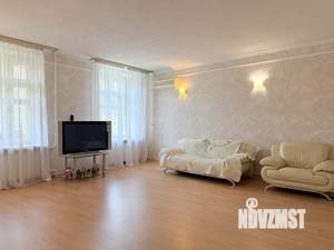 3-к квартира, вторичка, 110м2, 2/5 этаж