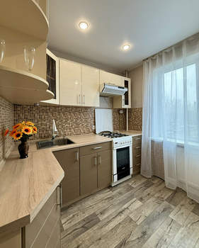 2-к квартира, вторичка, 50м2, 4/10 этаж