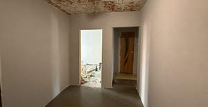 3-к квартира, вторичка, 63м2, 1/9 этаж