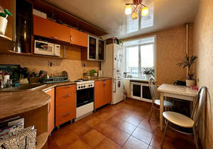 3-к квартира, вторичка, 90м2, 2/9 этаж