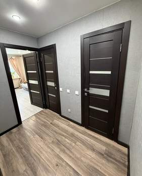 2-к квартира, вторичка, 54м2, 1/5 этаж