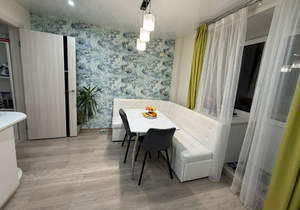 3-к квартира, вторичка, 64м2, 1/10 этаж