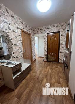 3-к квартира, вторичка, 63м2, 1/9 этаж