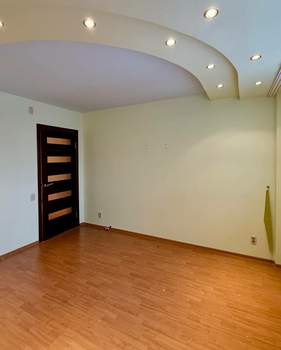 3-к квартира, вторичка, 77м2, 10/14 этаж