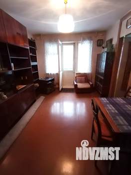 3-к квартира, вторичка, 56м2, 3/5 этаж