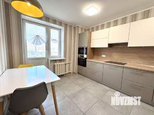 2-к квартира, вторичка, 56м2, 8/10 этаж