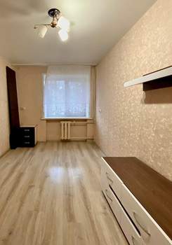 3-к квартира, вторичка, 55м2, 3/4 этаж