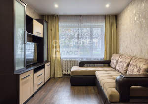 2-к квартира, вторичка, 42м2, 1/5 этаж