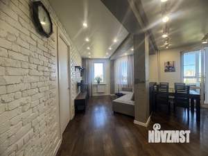 2-к квартира, вторичка, 57м2, 10/18 этаж
