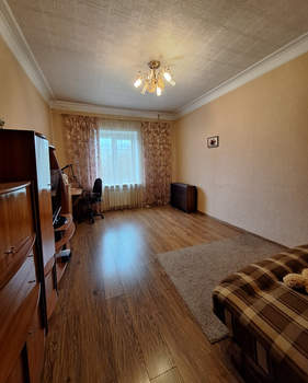 3-к квартира, вторичка, 74м2, 4/4 этаж