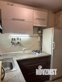 2-к квартира, вторичка, 42м2, 3/5 этаж