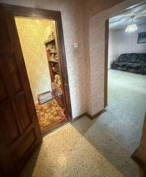 2-к квартира, вторичка, 81м2, 2/5 этаж
