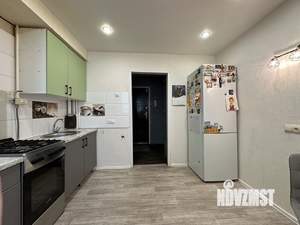 4-к квартира, вторичка, 80м2, 1/9 этаж