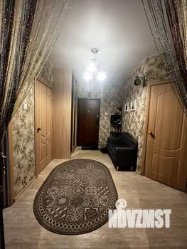 2-к квартира, вторичка, 53м2, 1/7 этаж