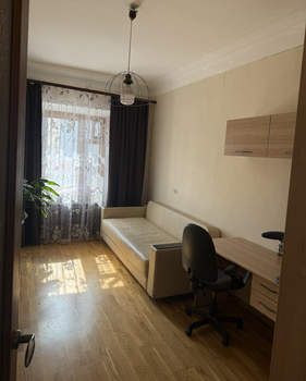 3-к квартира, вторичка, 78м2, 2/4 этаж