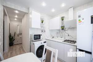 2-к квартира, вторичка, 44м2, 1/5 этаж