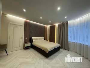 3-к квартира, вторичка, 103м2, 4/4 этаж