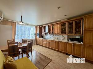 2-к квартира, вторичка, 72м2, 3/5 этаж