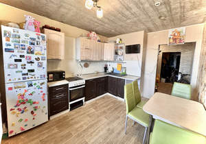 2-к квартира, вторичка, 62м2, 6/17 этаж