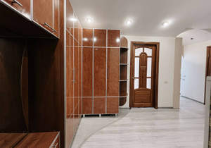 2-к квартира, вторичка, 75м2, 5/5 этаж