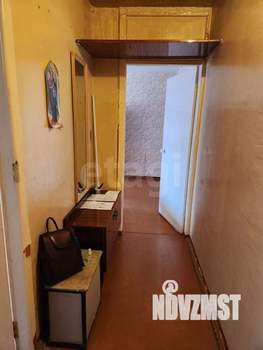 2-к квартира, вторичка, 42м2, 1/5 этаж