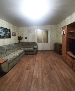 4-к квартира, вторичка, 76м2, 2/9 этаж