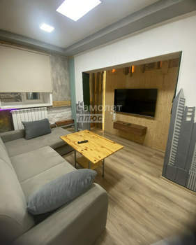 5-к квартира, вторичка, 77м2, 1/5 этаж