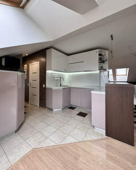 3-к квартира, вторичка, 88м2, 4/4 этаж