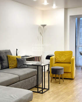 2-к квартира, вторичка, 61м2, 2/5 этаж