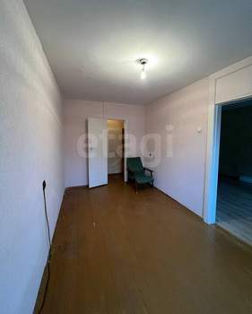 3-к квартира, вторичка, 57м2, 1/5 этаж