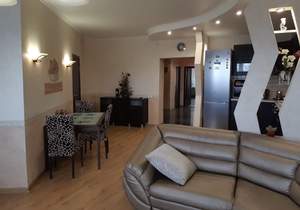 3-к квартира, вторичка, 109м2, 1/5 этаж