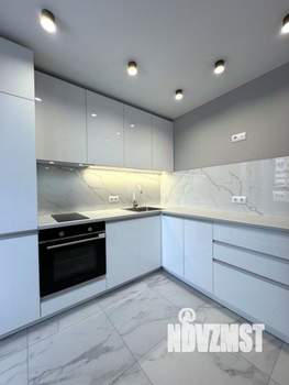 2-к квартира, вторичка, 51м2, 9/16 этаж