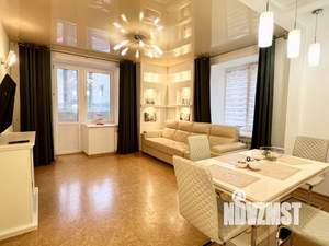 3-к квартира, вторичка, 108м2, 1/5 этаж