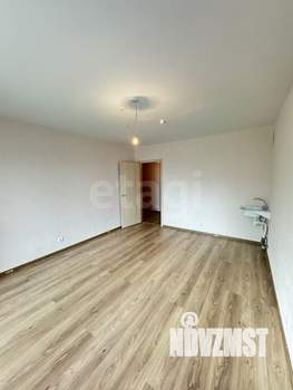 2-к квартира, вторичка, 39м2, 1/9 этаж