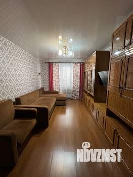 2-к квартира, вторичка, 60м2, 1/10 этаж