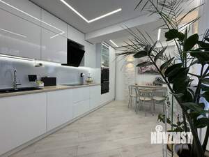 2-к квартира, вторичка, 65м2, 11/16 этаж