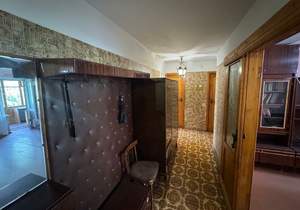 3-к квартира, вторичка, 76м2, 2/9 этаж