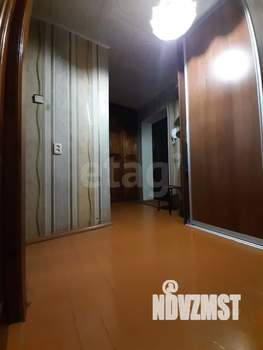 2-к квартира, вторичка, 42м2, 1/9 этаж