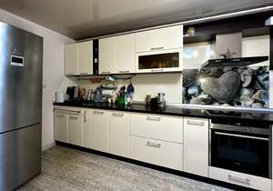 3-к квартира, вторичка, 111м2, 6/9 этаж