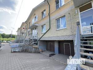 4-к квартира, вторичка, 123м2, 2/2 этаж